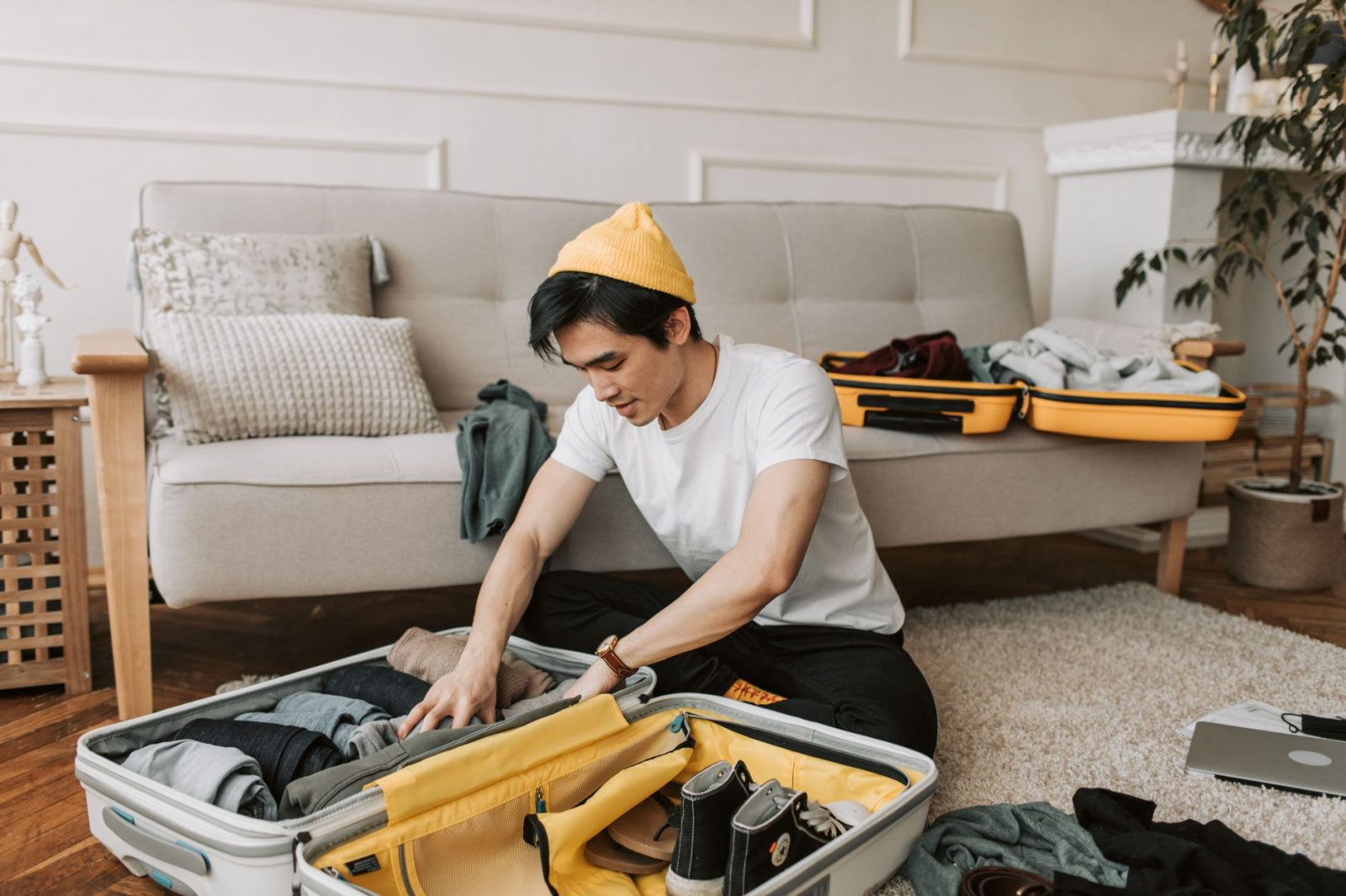 Memilih Travel Charger Organizer: Panduan dan Fitur yang Perlu Diperhatikan