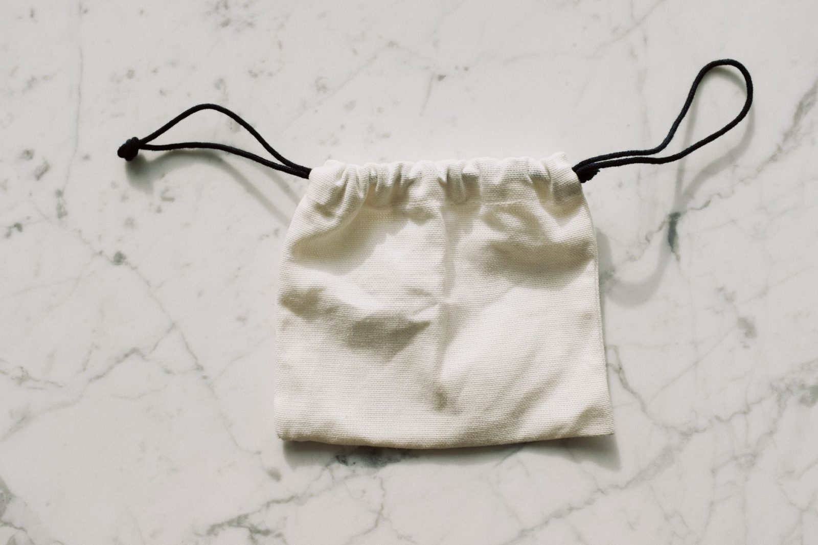Panduan Memilih Storage Pouch yang Tepat untuk Kebutuhan Anda